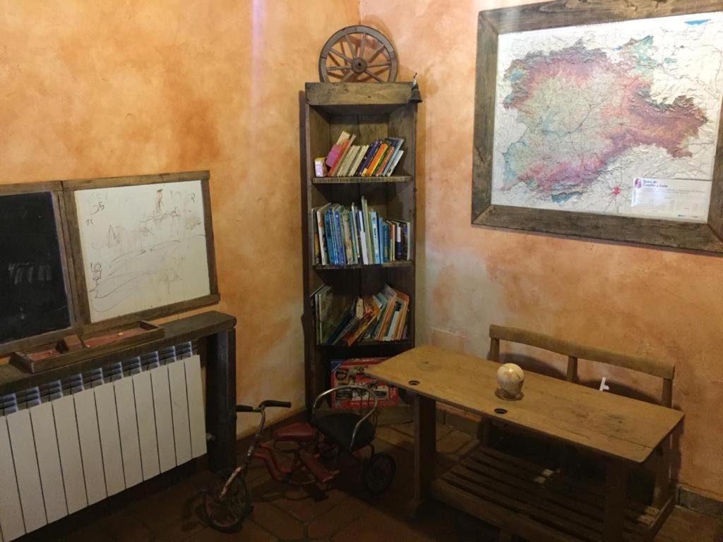 Casa Rural La Charolesa Aguilera Εξωτερικό φωτογραφία