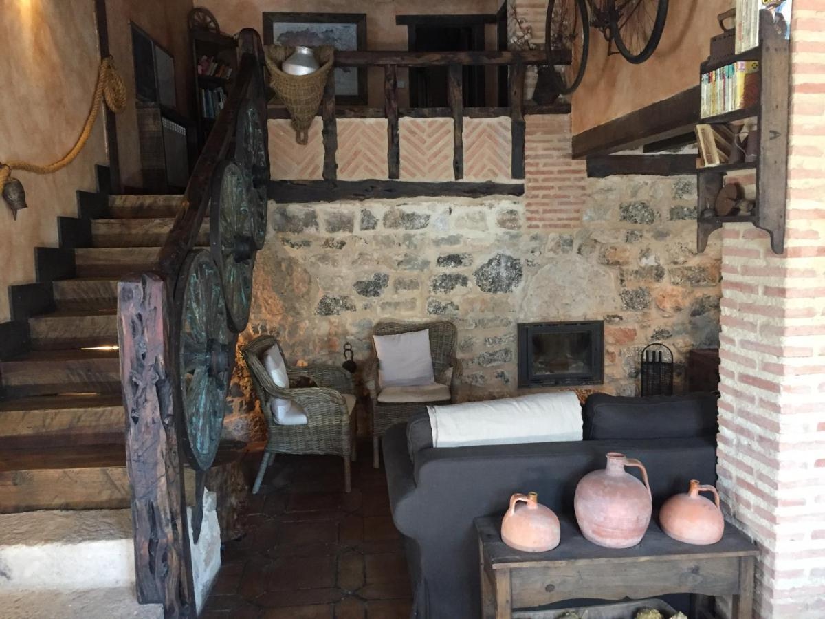 Casa Rural La Charolesa Aguilera Εξωτερικό φωτογραφία